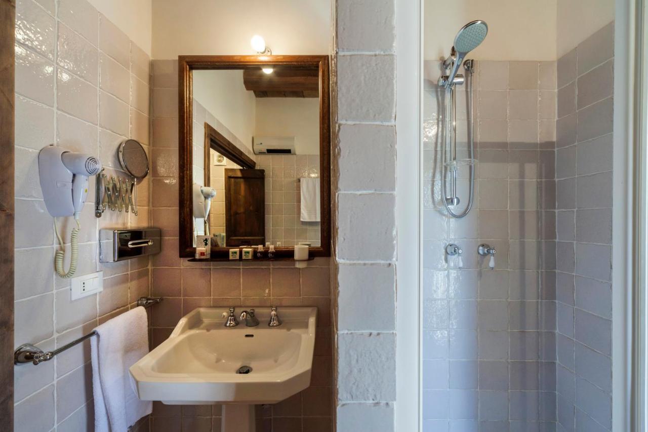 Masseria Fortificata Lo Zafferaneto Buccheri Zewnętrze zdjęcie
